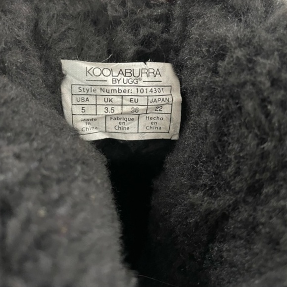 Koolaburra black water resistant plattform boots size 5/35 - Picture 9 of 10